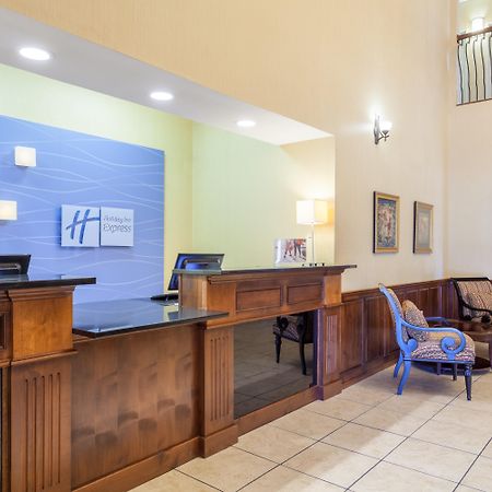 Holiday Inn Express Hotel & Suites Clarksville Luaran gambar