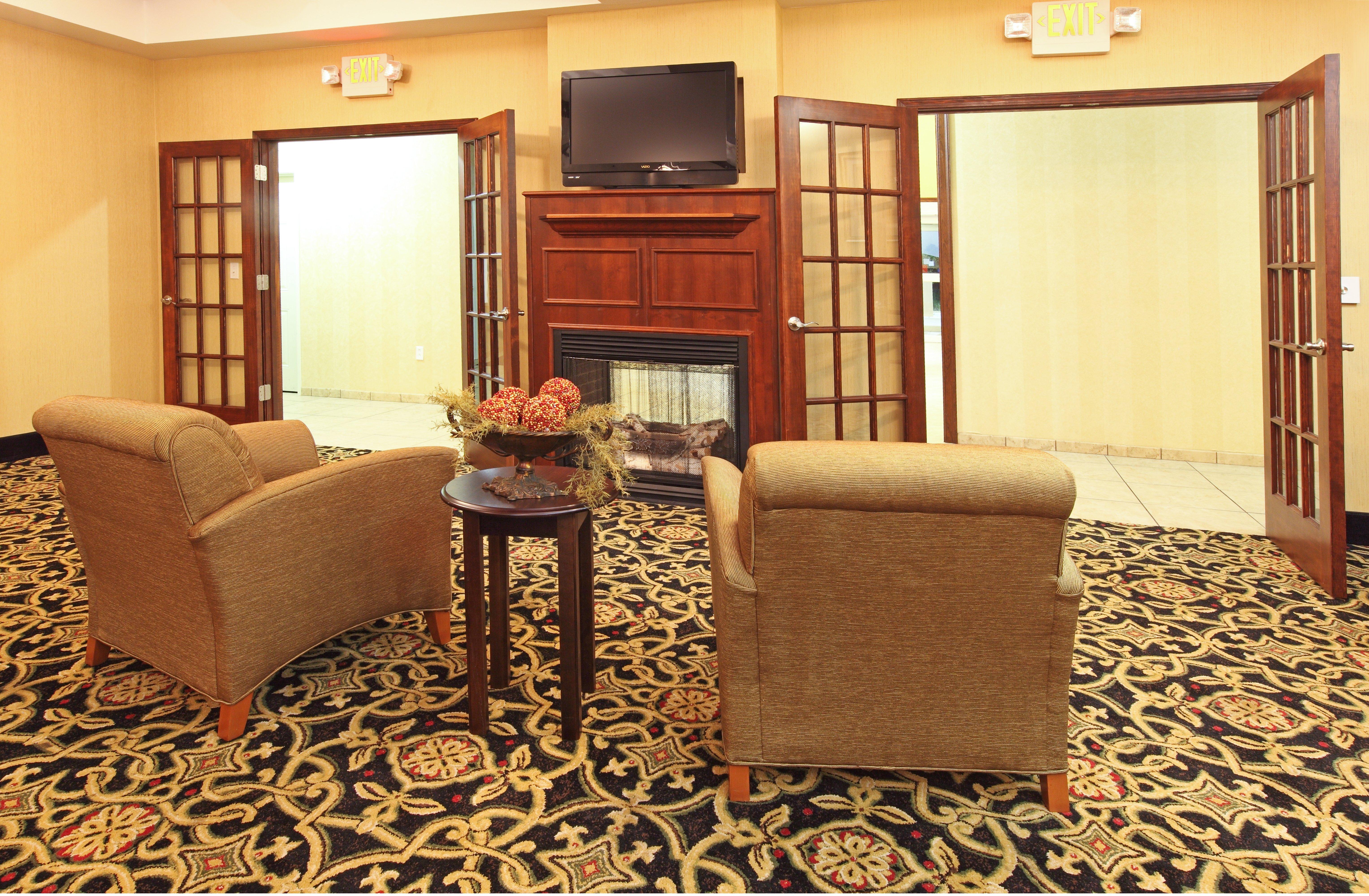 Holiday Inn Express Hotel & Suites Clarksville Luaran gambar