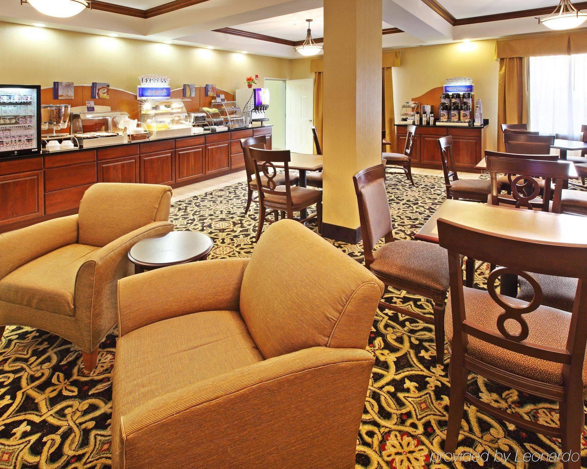 Holiday Inn Express Hotel & Suites Clarksville Luaran gambar