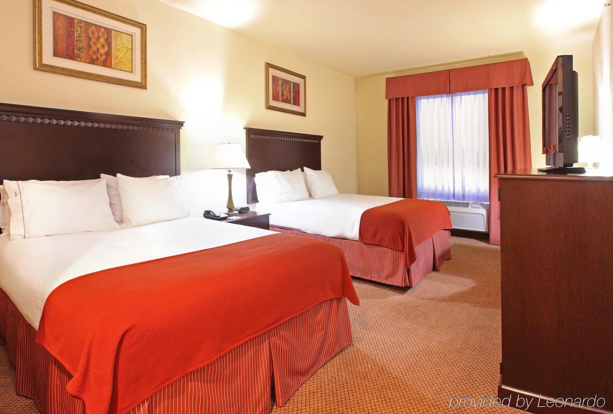 Holiday Inn Express Hotel & Suites Clarksville Bilik gambar