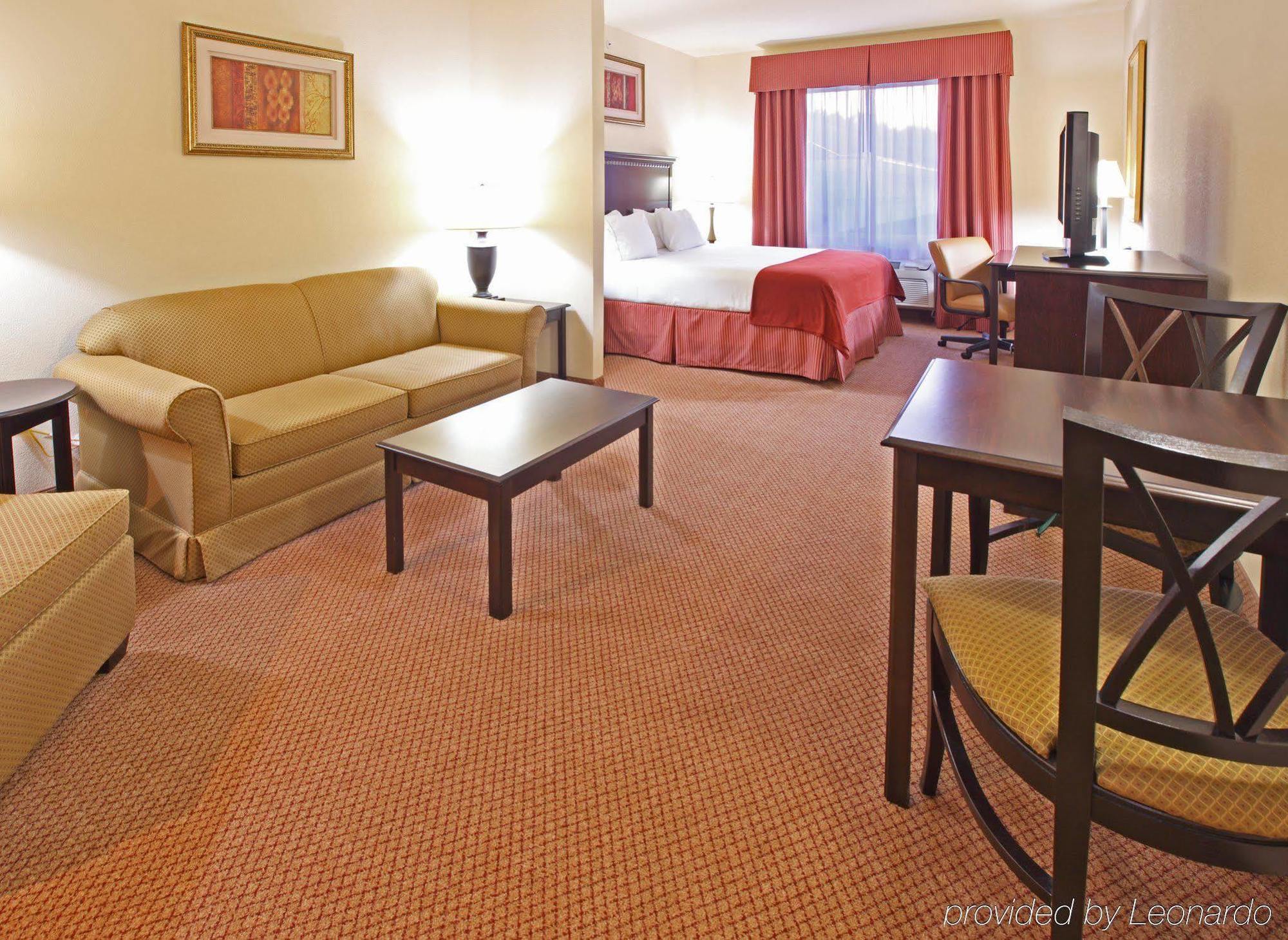 Holiday Inn Express Hotel & Suites Clarksville Luaran gambar