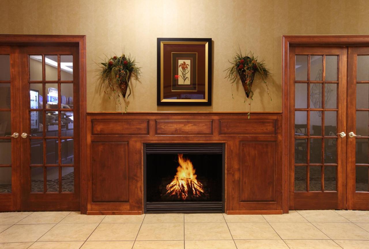 Holiday Inn Express Hotel & Suites Clarksville Luaran gambar
